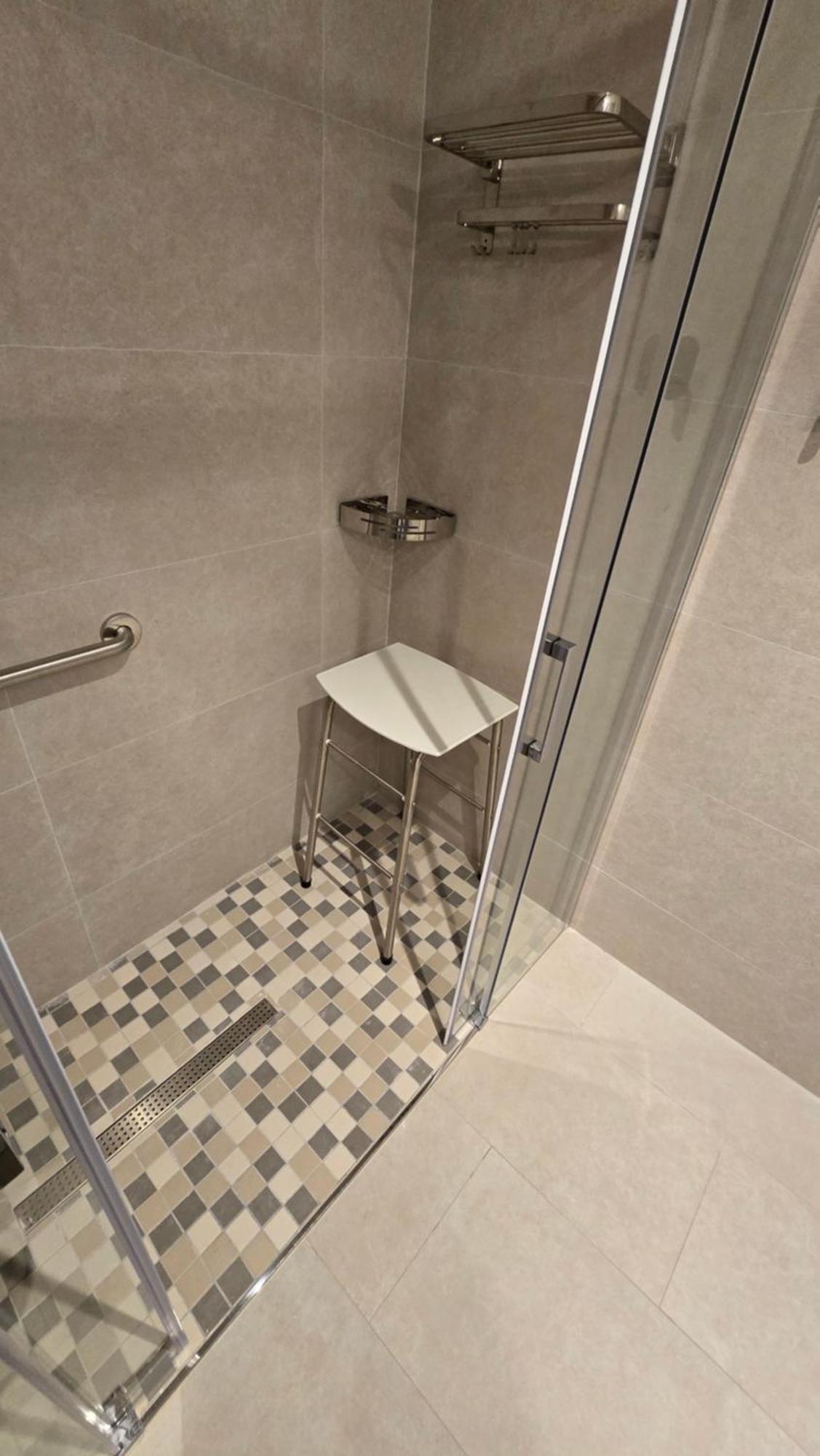 Hostal Rambla 24 By Holihome Alicante Exterior photo